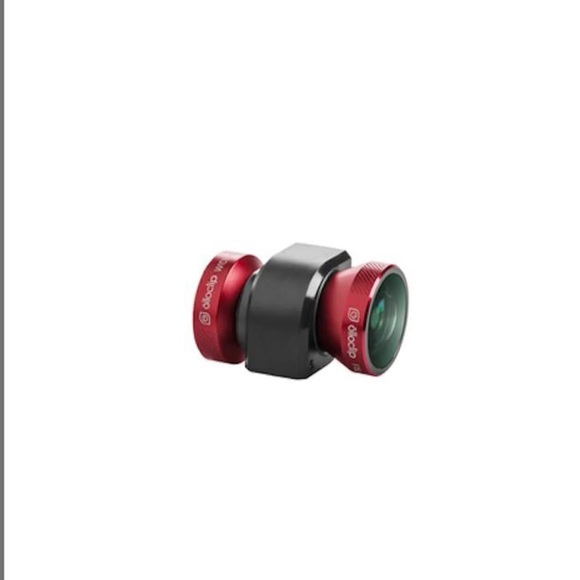 olloclip 4-in-1 Lens Set for iPhone 5/5s/SE - Picture 3 of 3